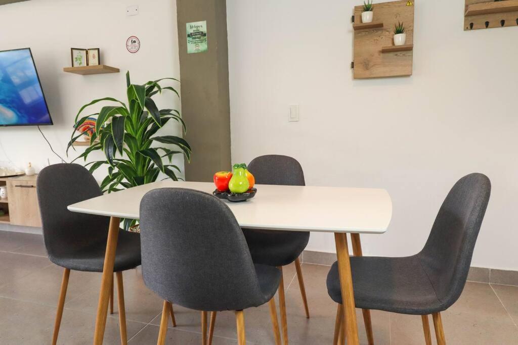 Apartamento Amoblado En Carepa Cerca Al Aeropuerto エクステリア 写真