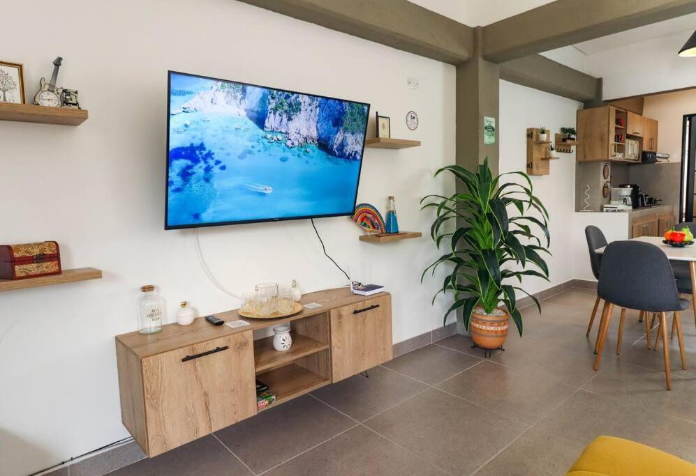 Apartamento Amoblado En Carepa Cerca Al Aeropuerto エクステリア 写真